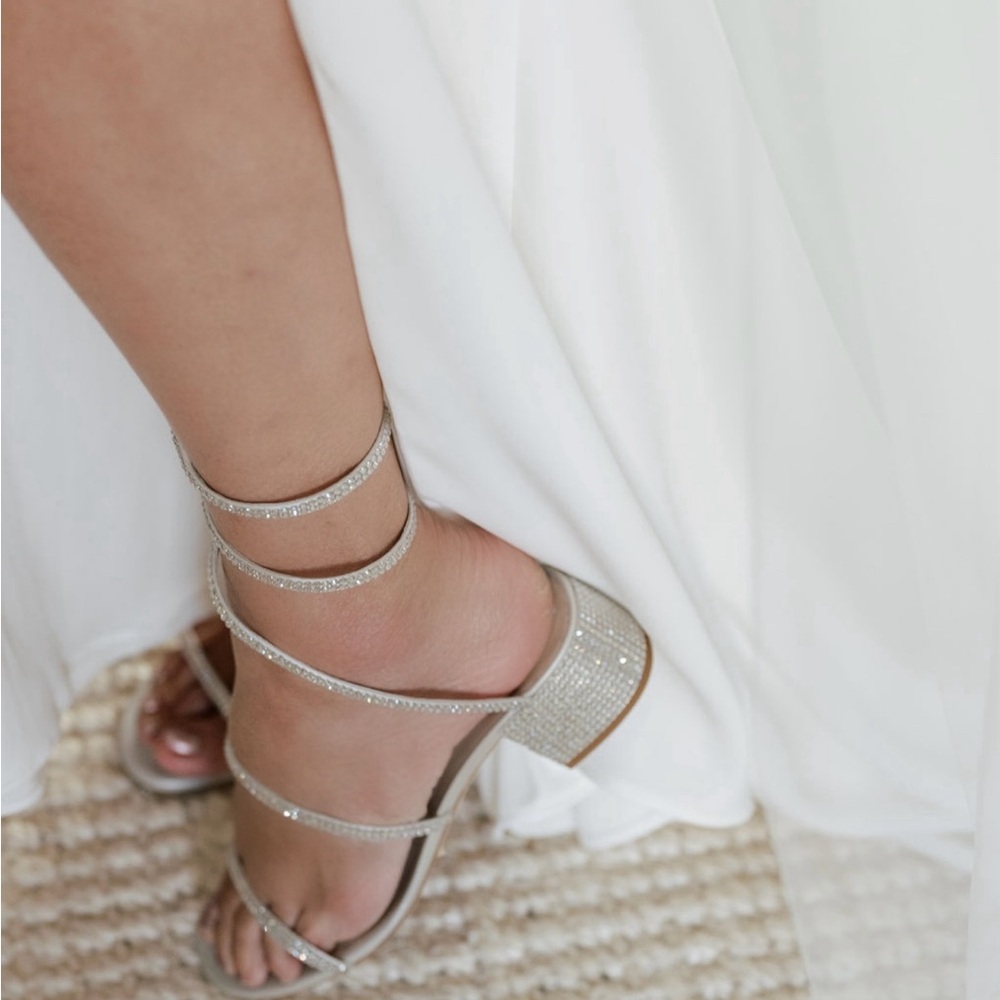 Rene Caovilla CLEO CRYSTAL GRAY SANDAL 35mm